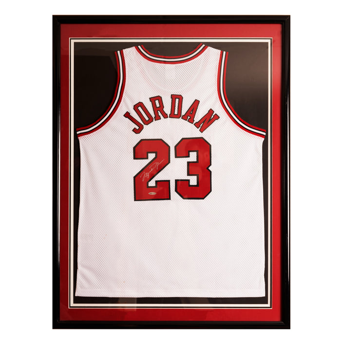 Michael Jordan Autographed Bulls Jersey
